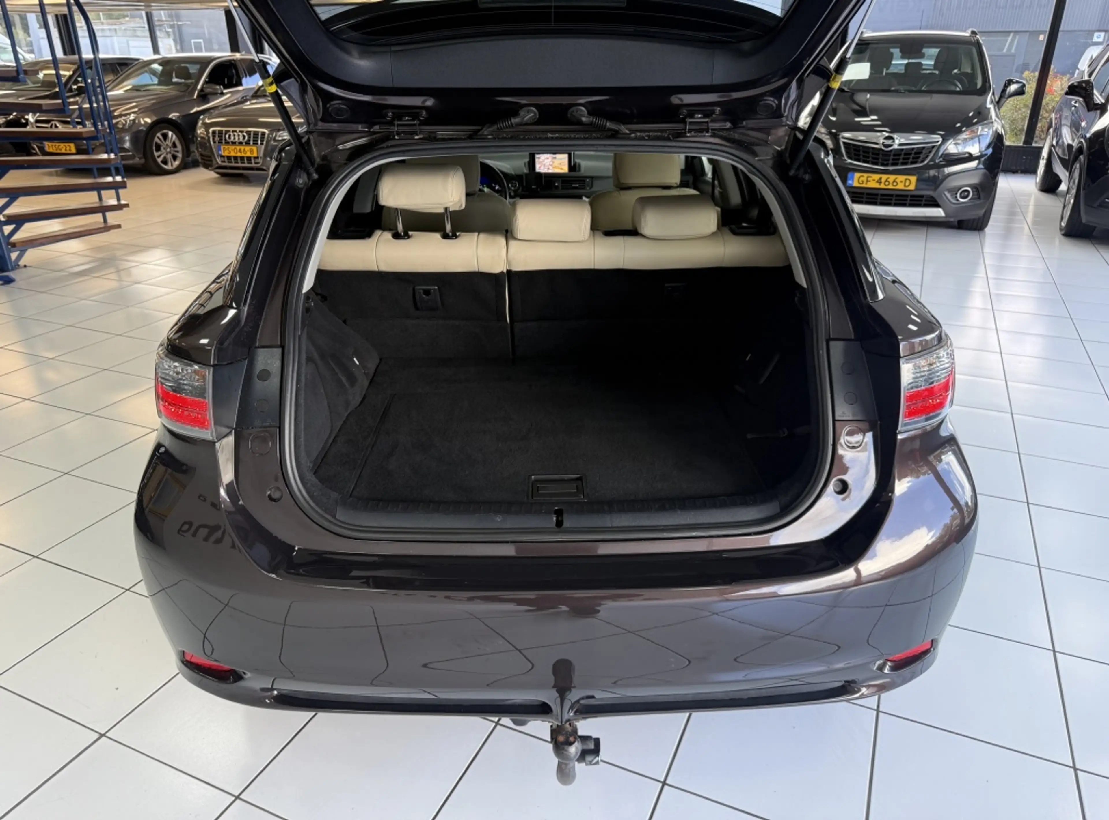 Lexus CT 200h Business L. Pro Bovag Automaat — photo 37