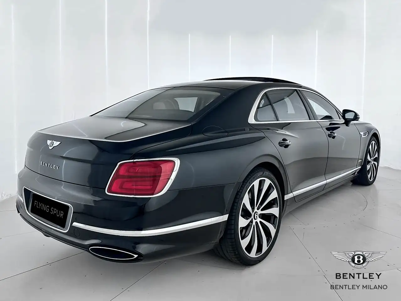 Bentley Flying Spur 2025 — фото 7