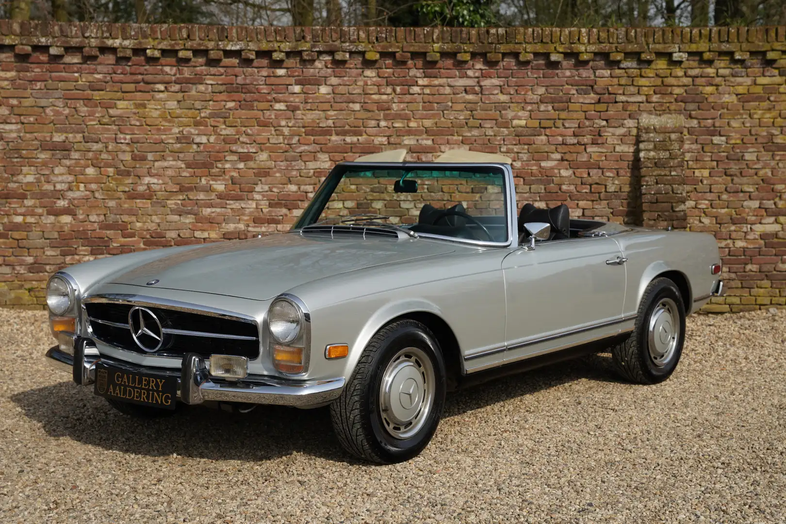 Mercedes-Benz SL 280 Pagode Original condition, Nice driving Pagode wit Noir - 1
