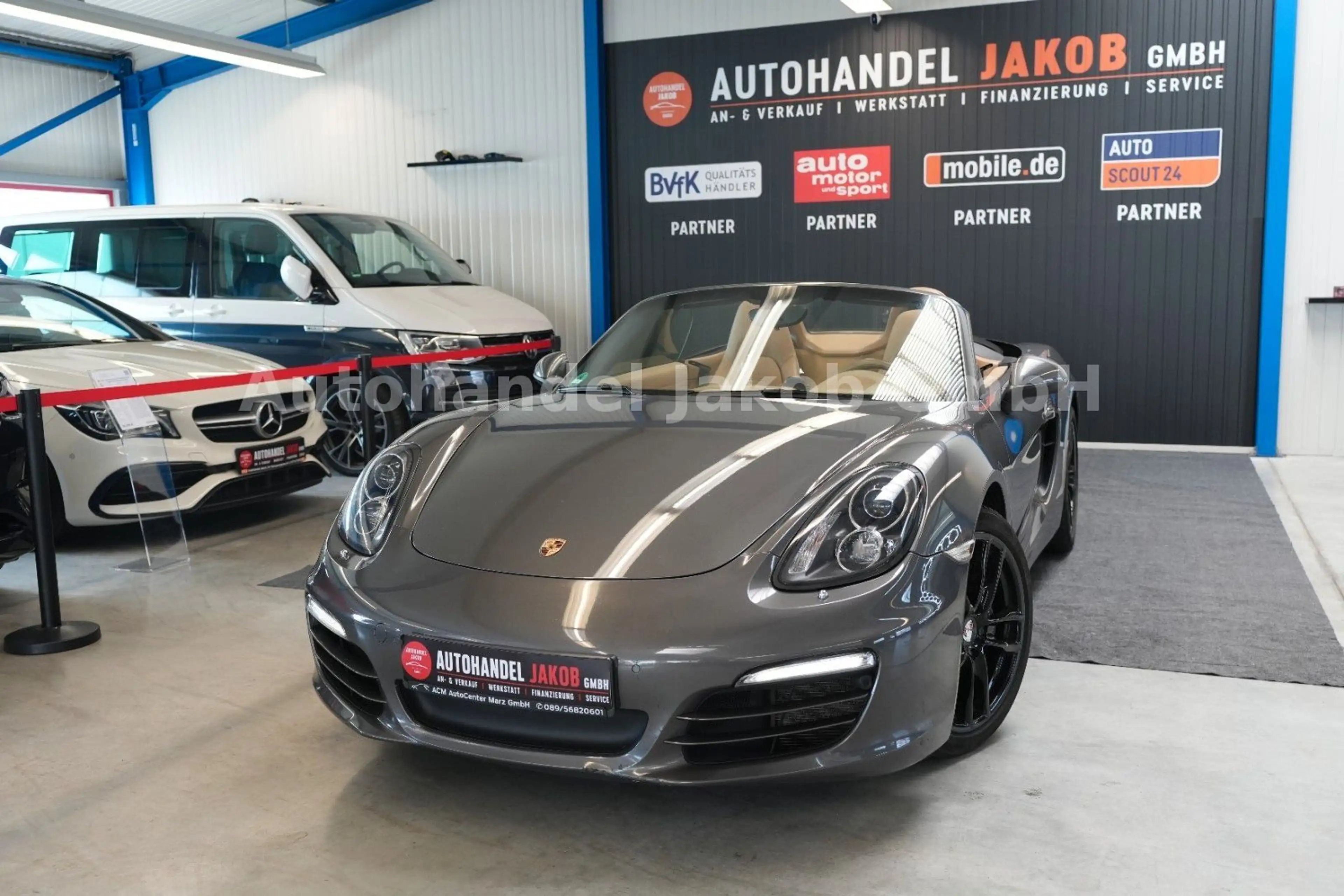 Porsche Boxster /BOSE/LEDER/NAVI/9x18 Cayman Felge/ — photo 2