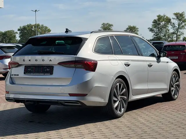 Skoda Octavia view 10