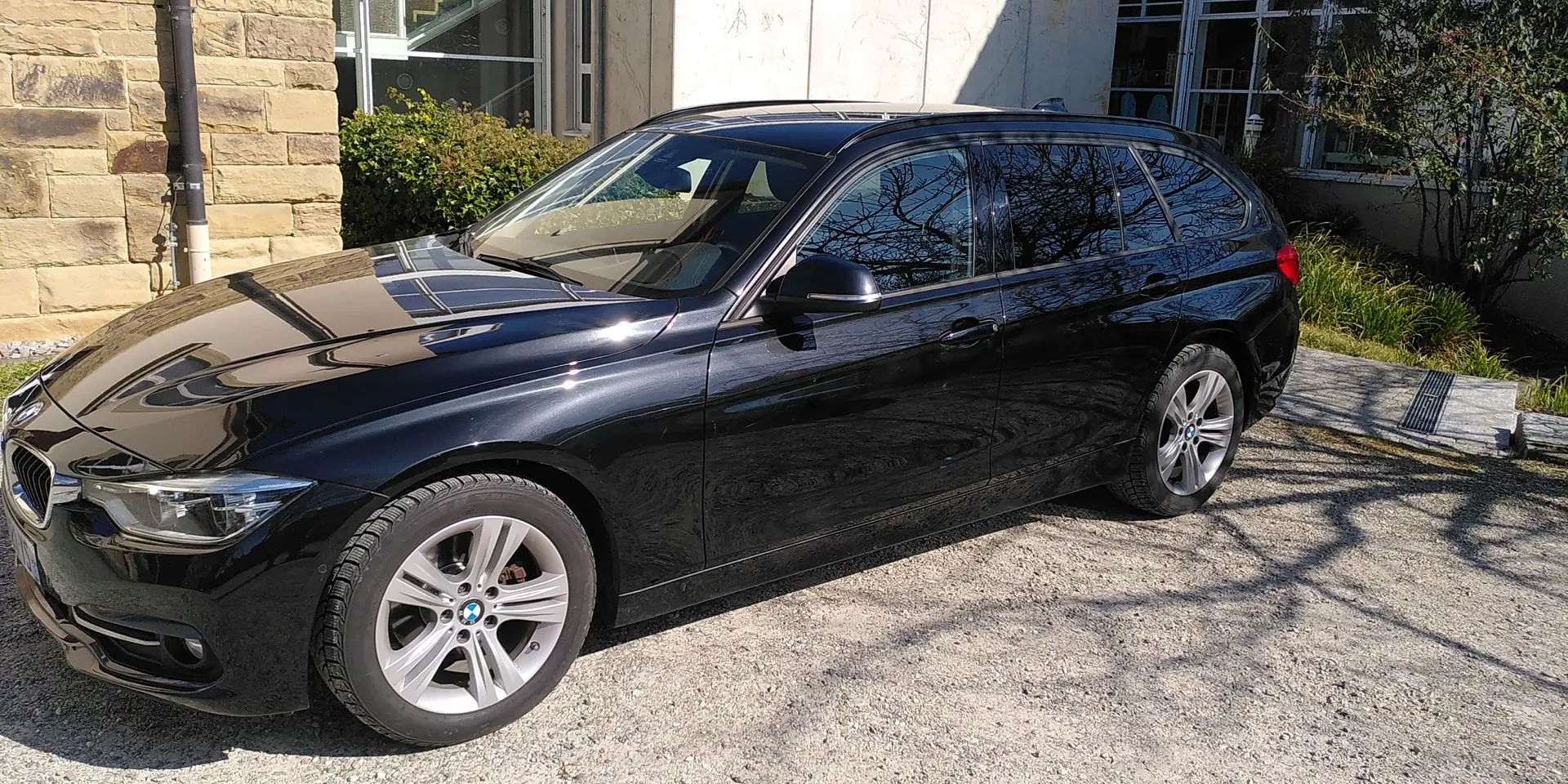BMW 320 Touring 320d 190 ch BVA8 Sport Noir - 2
