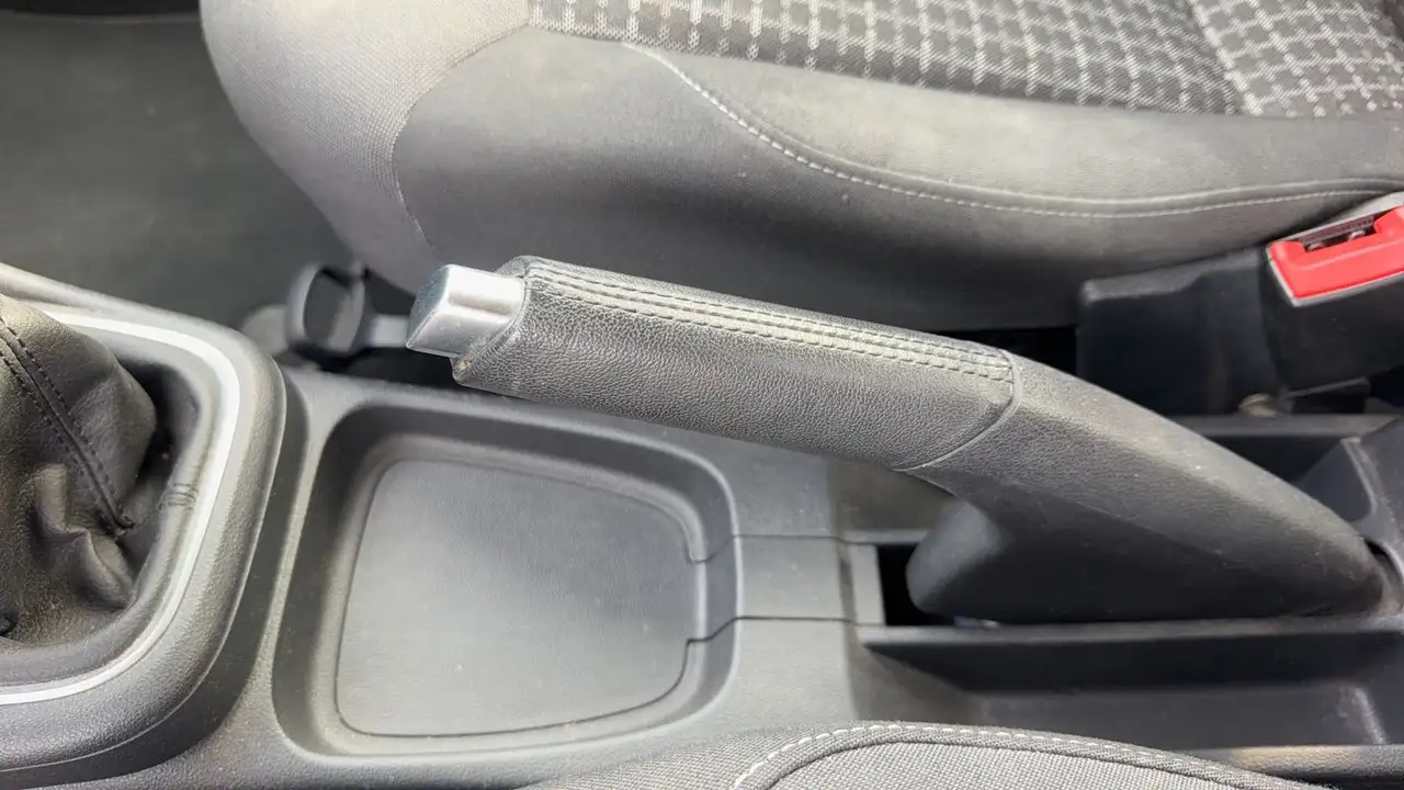 Volkswagen Polo Citadine 5 portes — photo 26