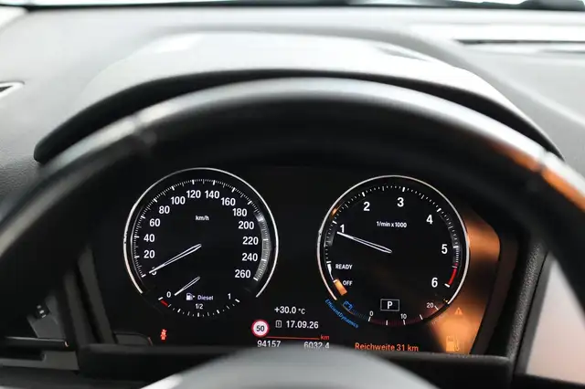 BMW 2 Series view 12