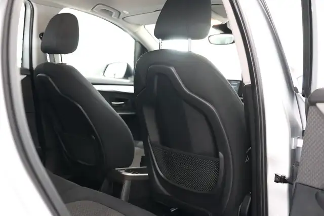 BMW 2 Series view 29