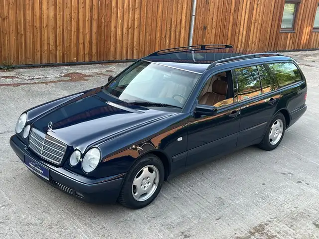 Mercedes-Benz E 250 E250T Turbodiesel Kombi S210, Klima, 2. Hand