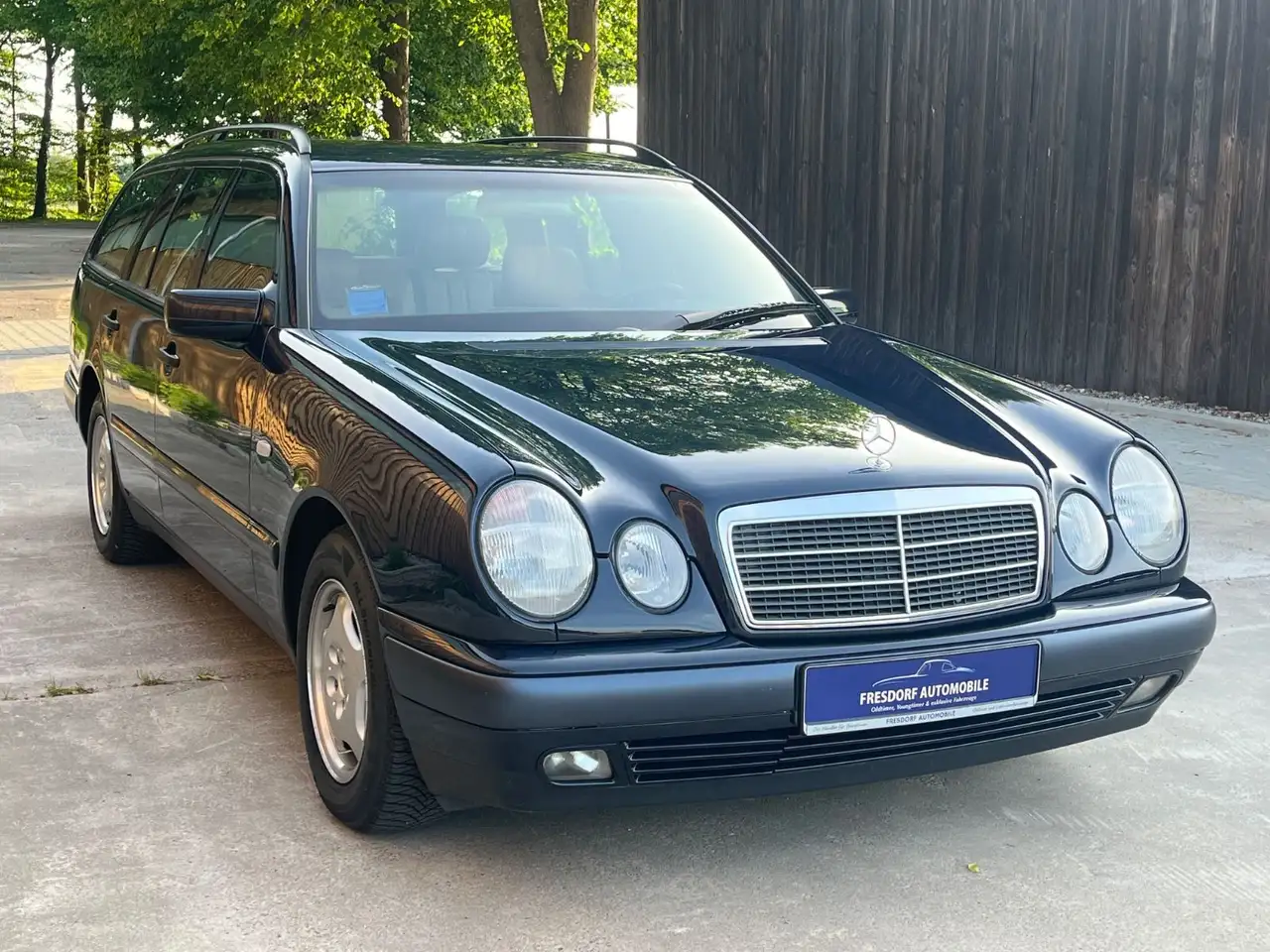 Mercedes-Benz E 250 E250T Turbodiesel Kombi S210, Klima, 2. Hand, foto 8