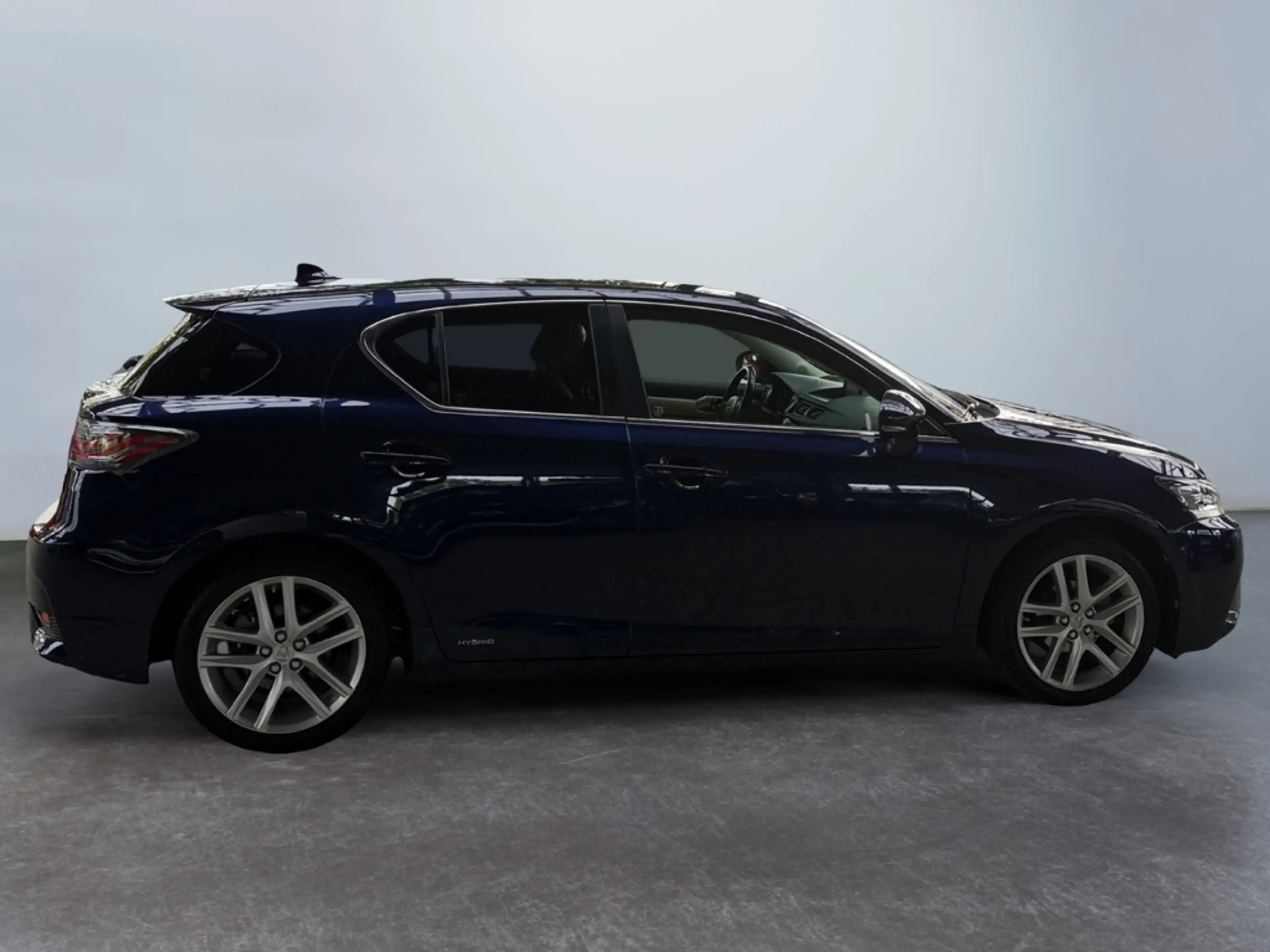 Lexus CT 200h Luxury Line *LED*el. Sitze*Levinson*CAM* — photo 10