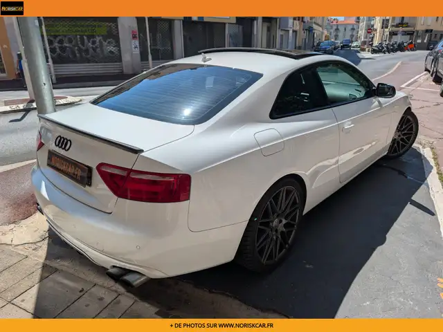 Audi A5 view 2