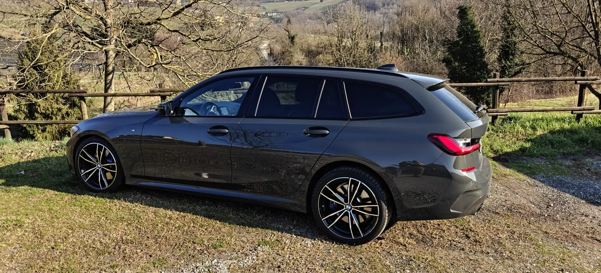 BMW 320 320d Touring mhev 48V Msport auto - 1