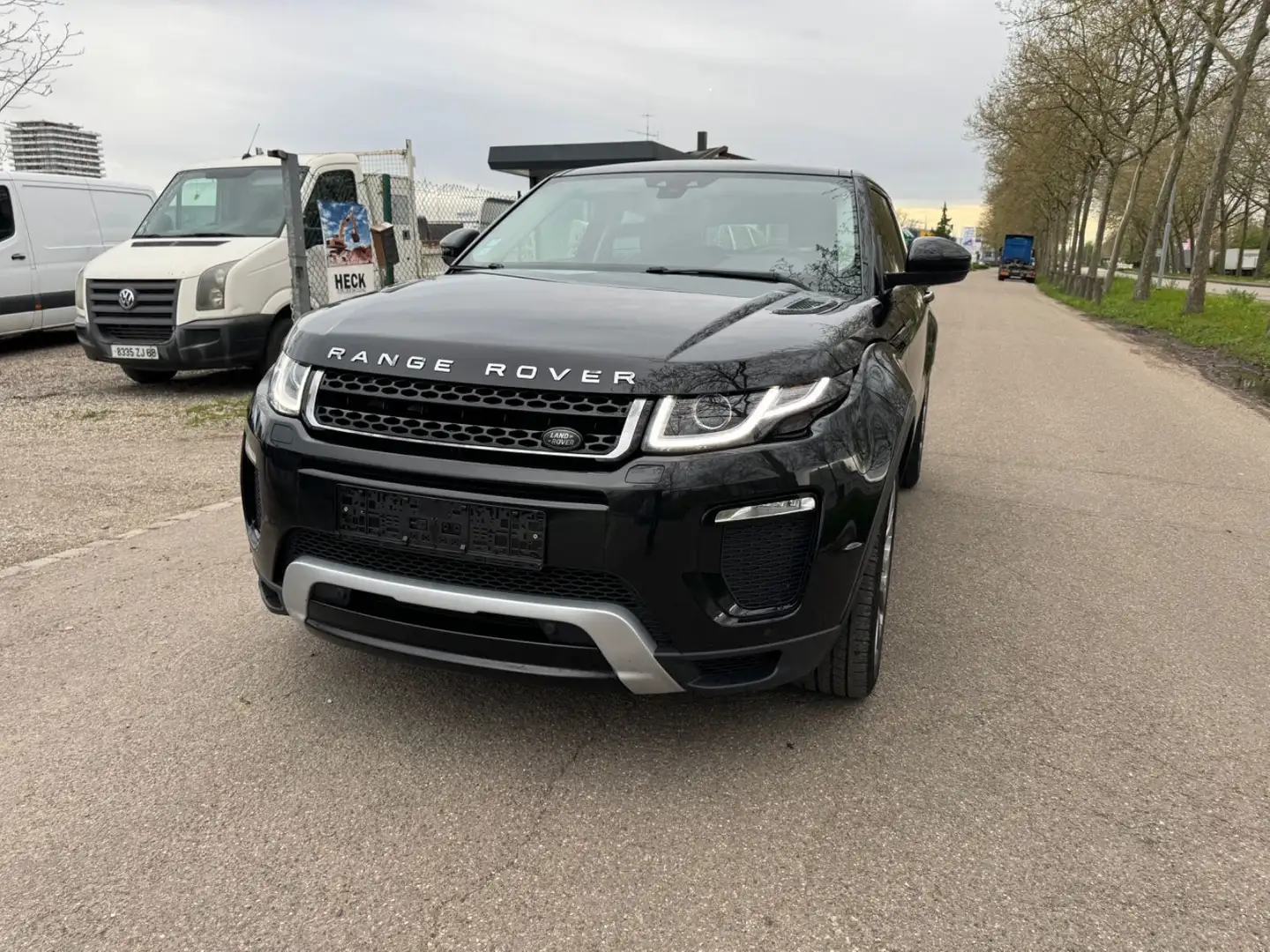 Land Rover Range Rover Evoque SE Dynamic Coupe Black - 1