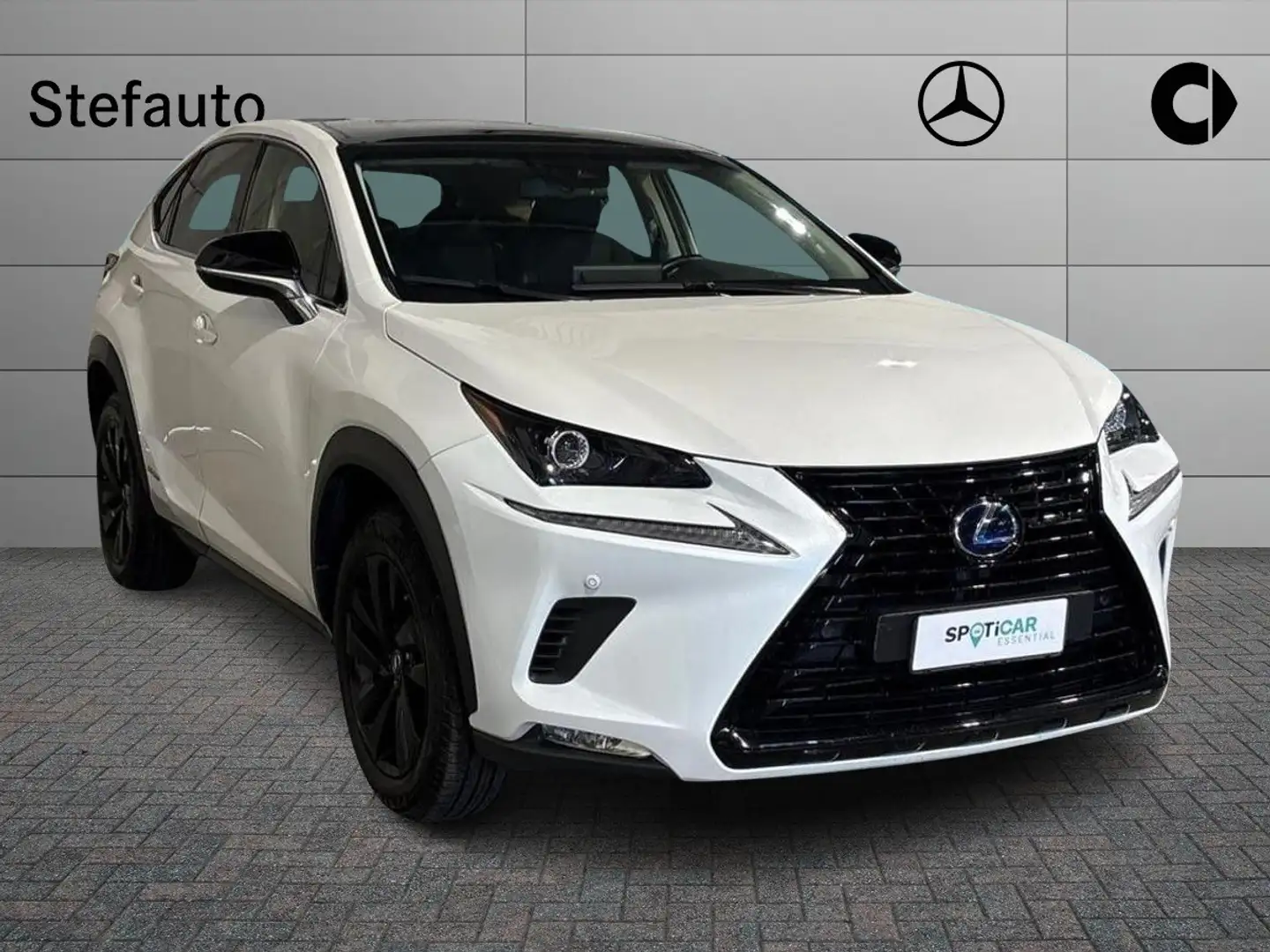 Lexus NX 300h - NX 300h 2.5 Sport 4wd cvt Blanc - 1