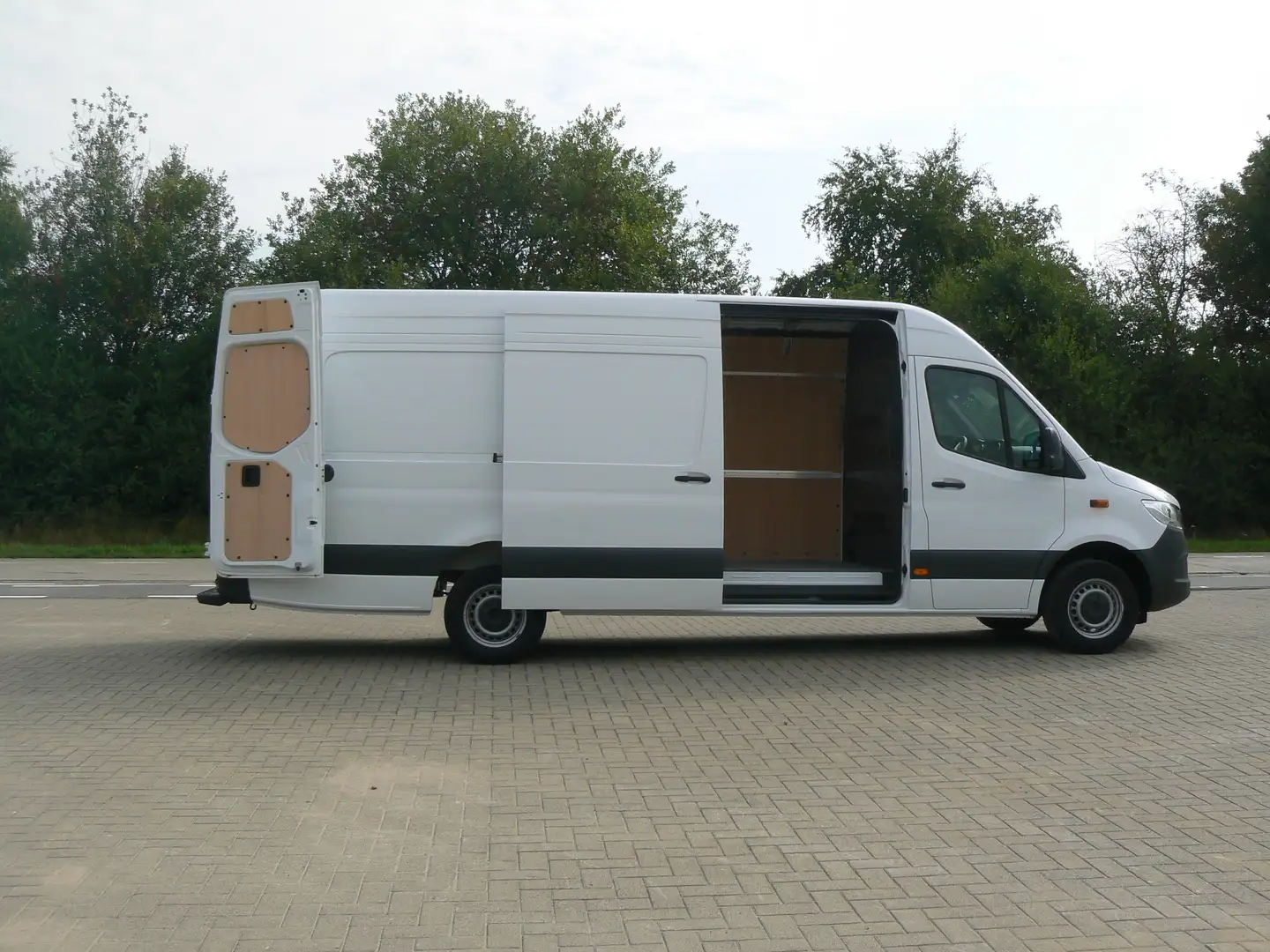 Mercedes-Benz Sprinter 317CDI L4 H2 EXTRA LANG GROTE SCHERM cam.360° Wit - 1
