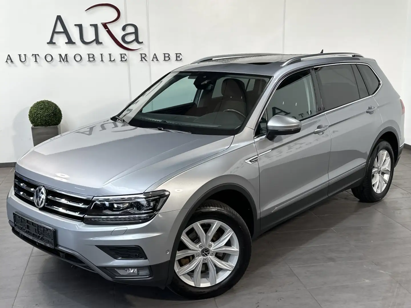 Volkswagen Tiguan Allspace HL 4Motion NAV+LED+AHK+PANORAMA Argent - 2