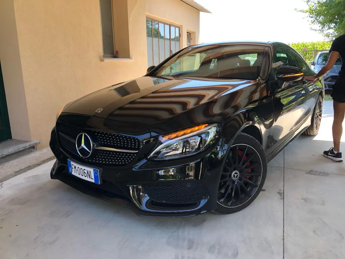 Mercedes-Benz C 250 Classe C-C205 2018 Coupe  Premium Plus 4matic auto Negro - 2