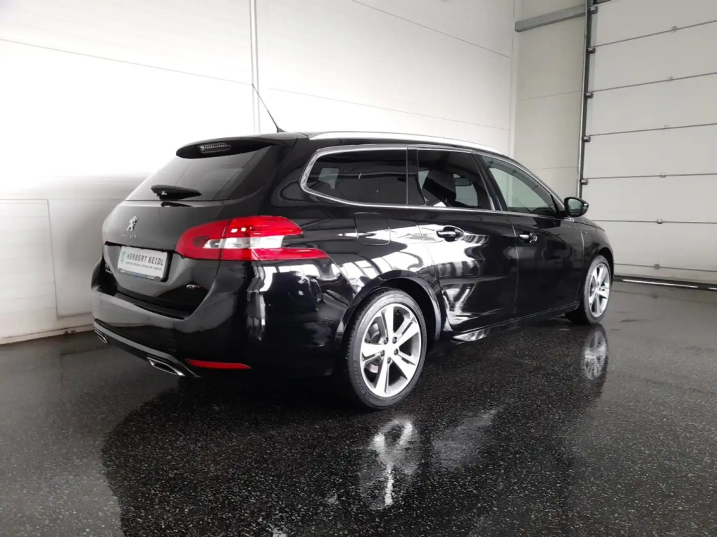 Peugeot 308 SW GT-LINE BlueHDi 130 Aut Schwarz - 2