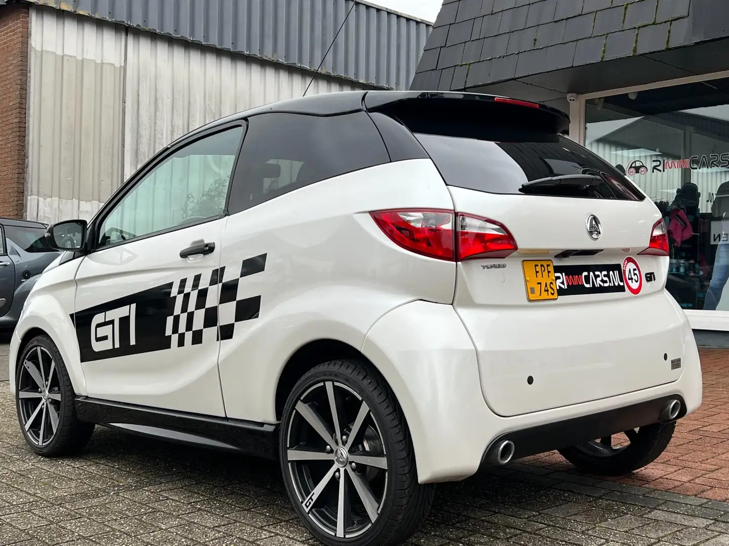 Aixam GTI Brommobiel Coupé Sport | 2020 | Garantie 45km auto Wit - 2
