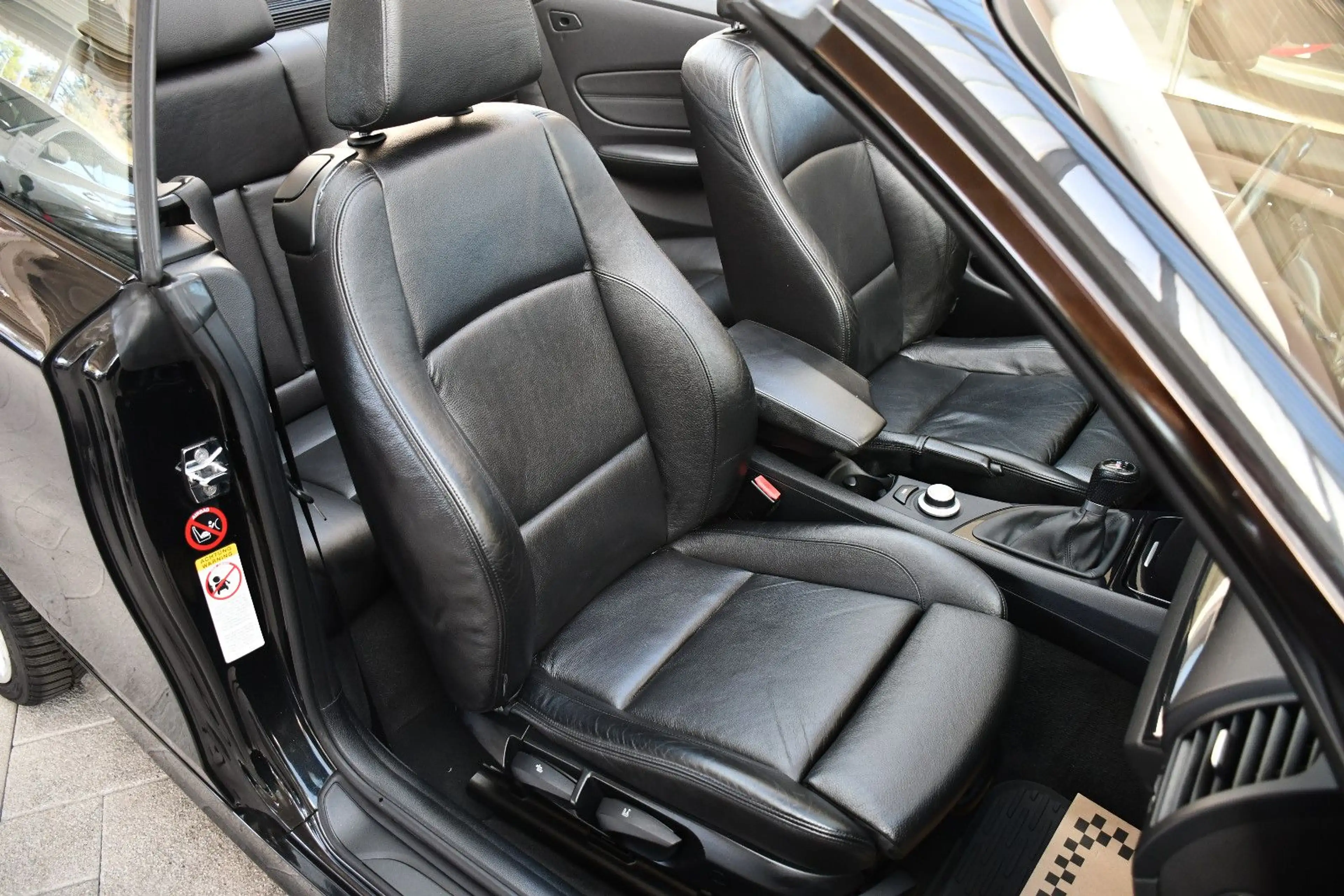 BMW 125 i 3.0l 6Zyl Cabrio Leder Navi M-Technic Fahrw — photo 9