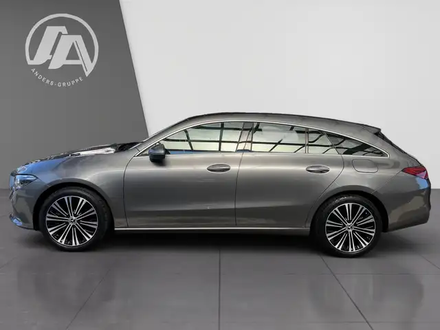Mercedes-Benz CLA view 4