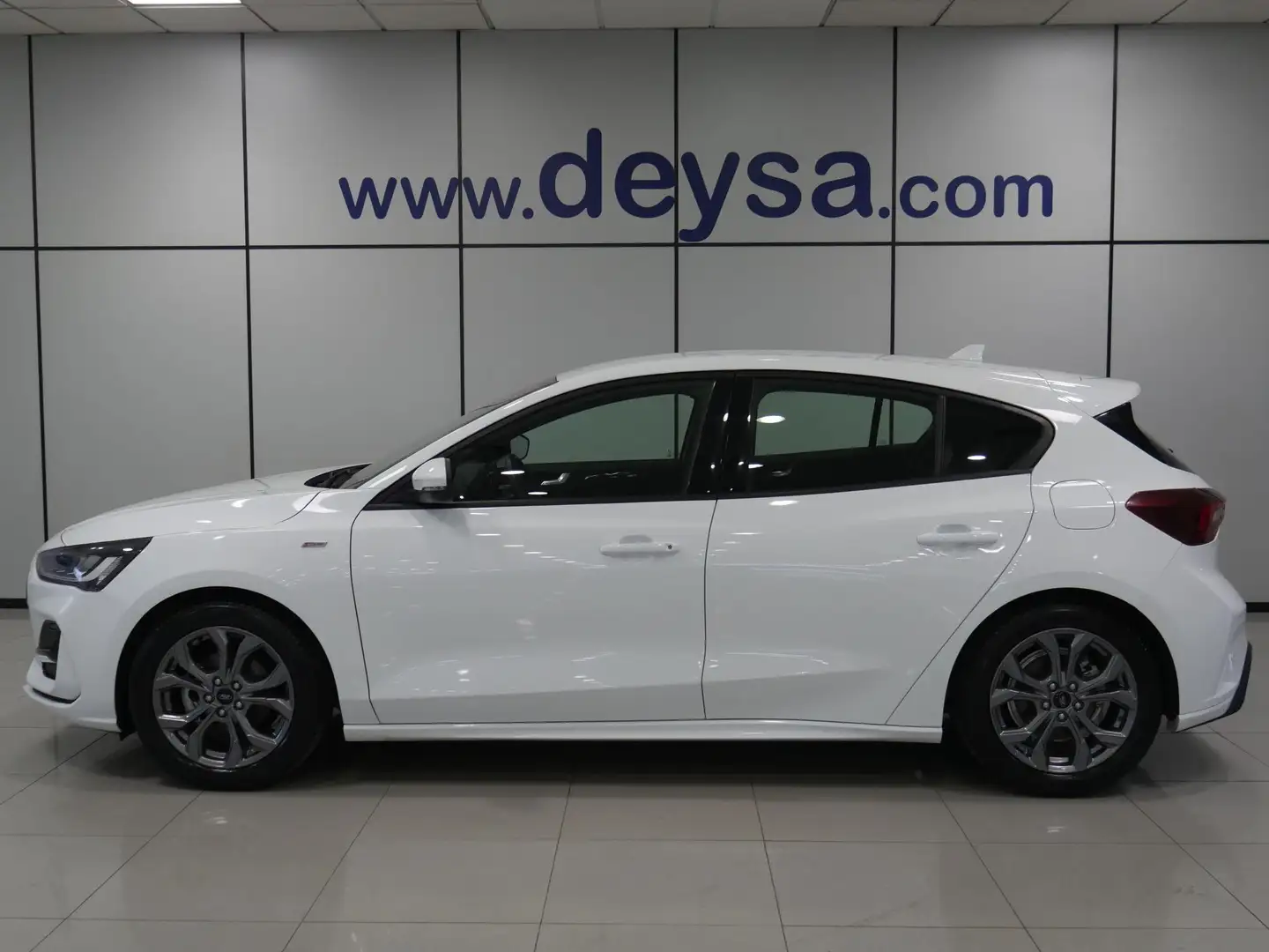 Ford Focus 1.0 Ecoboost MHEV ST-Line 125 Weiß - 2