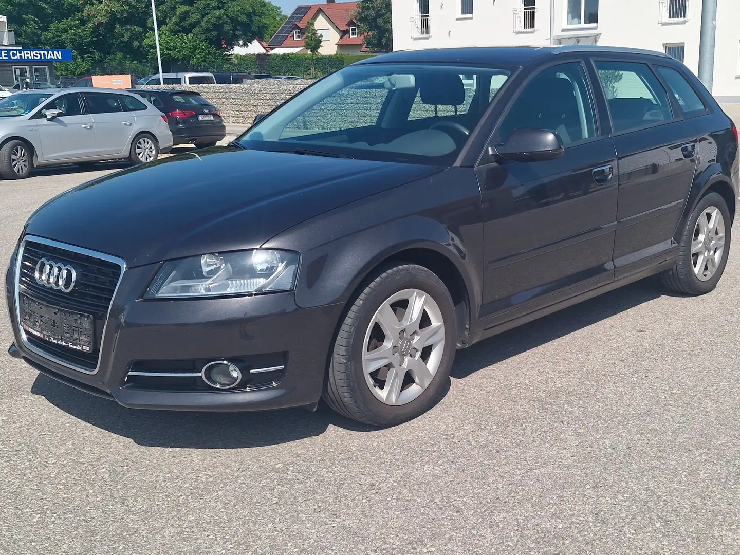 Audi A3 1.6 TDI Attraction/1. Hand/unfallfrei Grau - 2