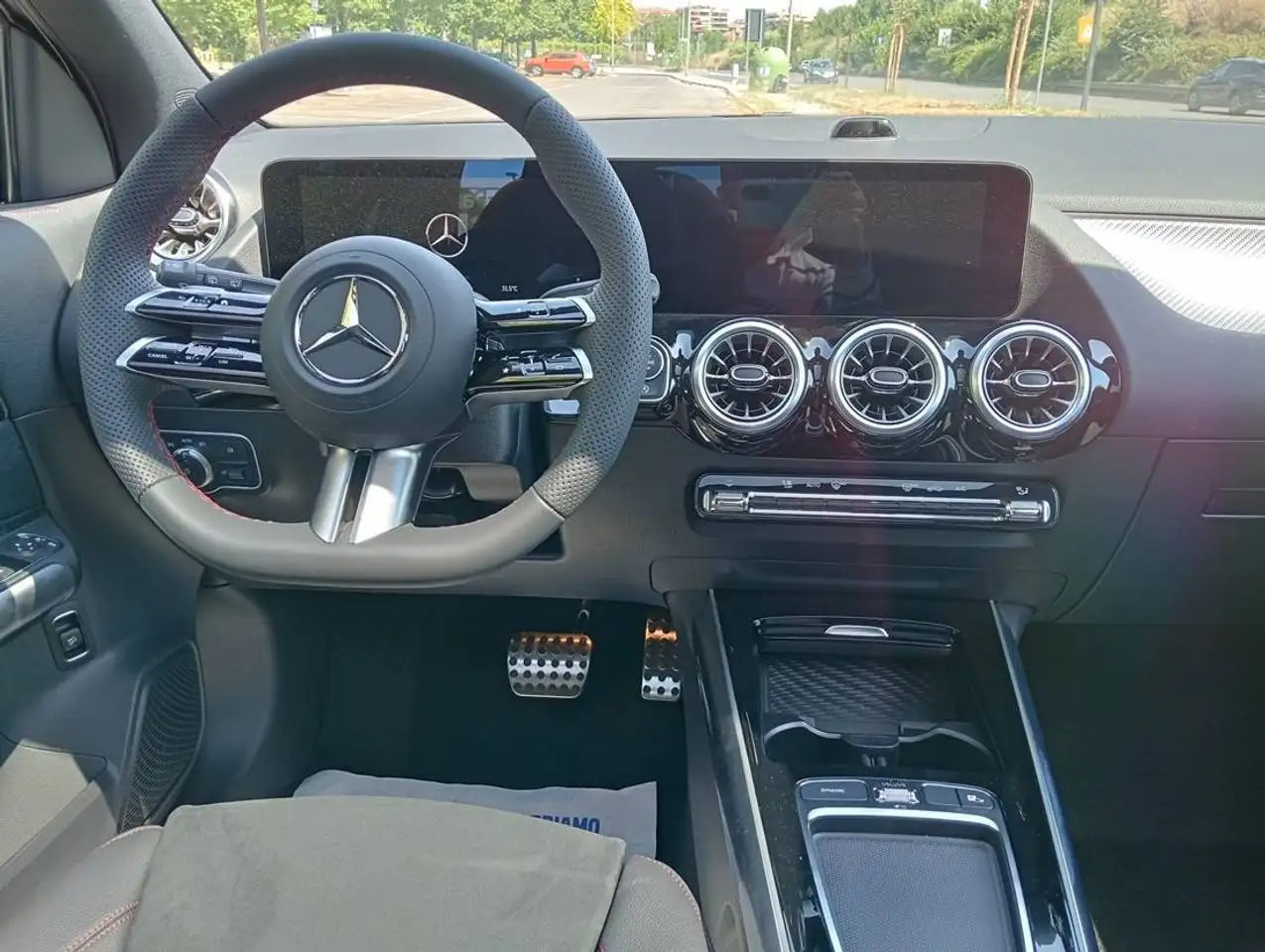 Mercedes-Benz GLA 2026 — фото 15