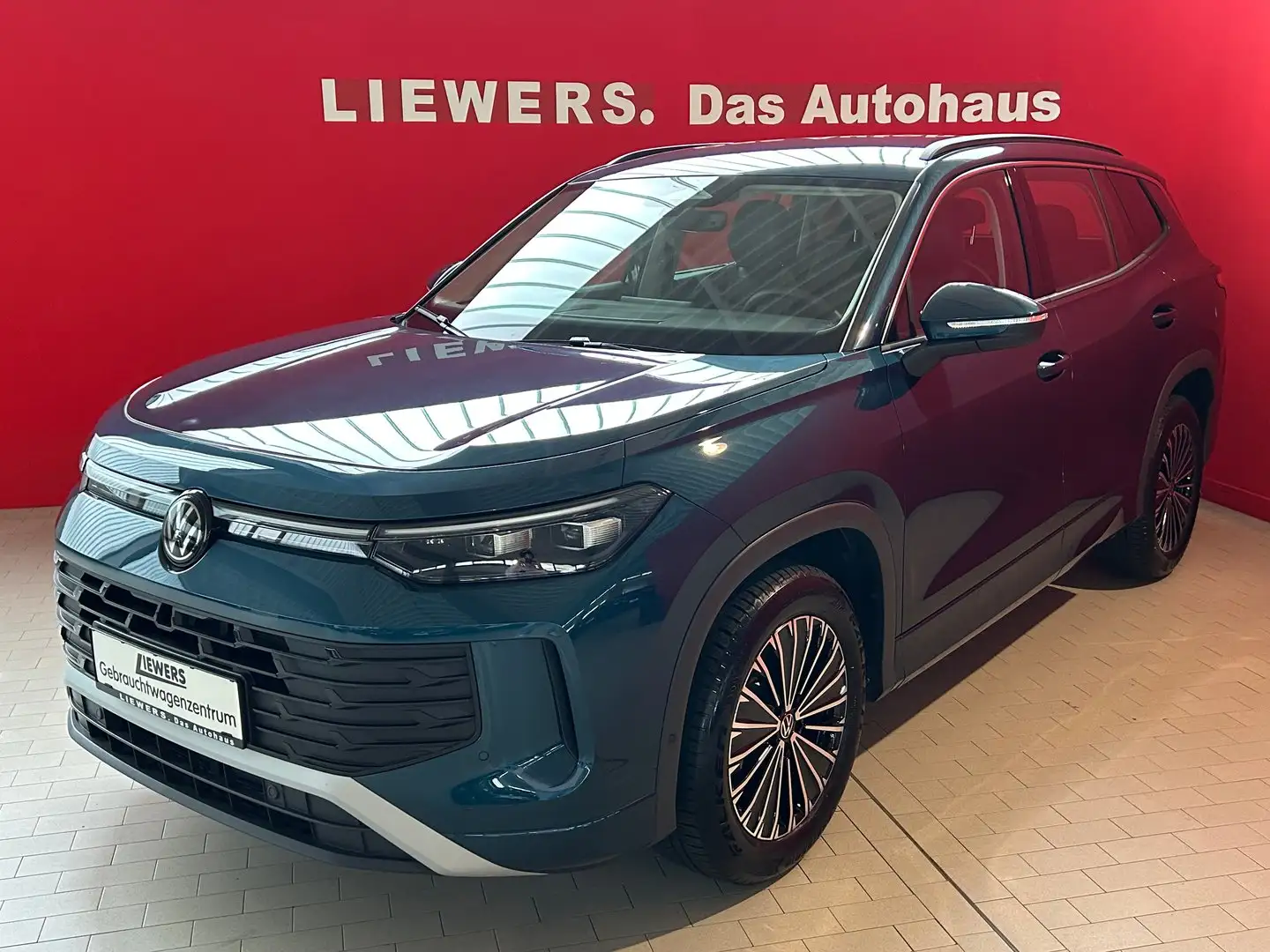 Volkswagen Tayron Life eTSI DSG Blau - 1