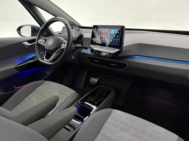 Volkswagen Id.3 view 4