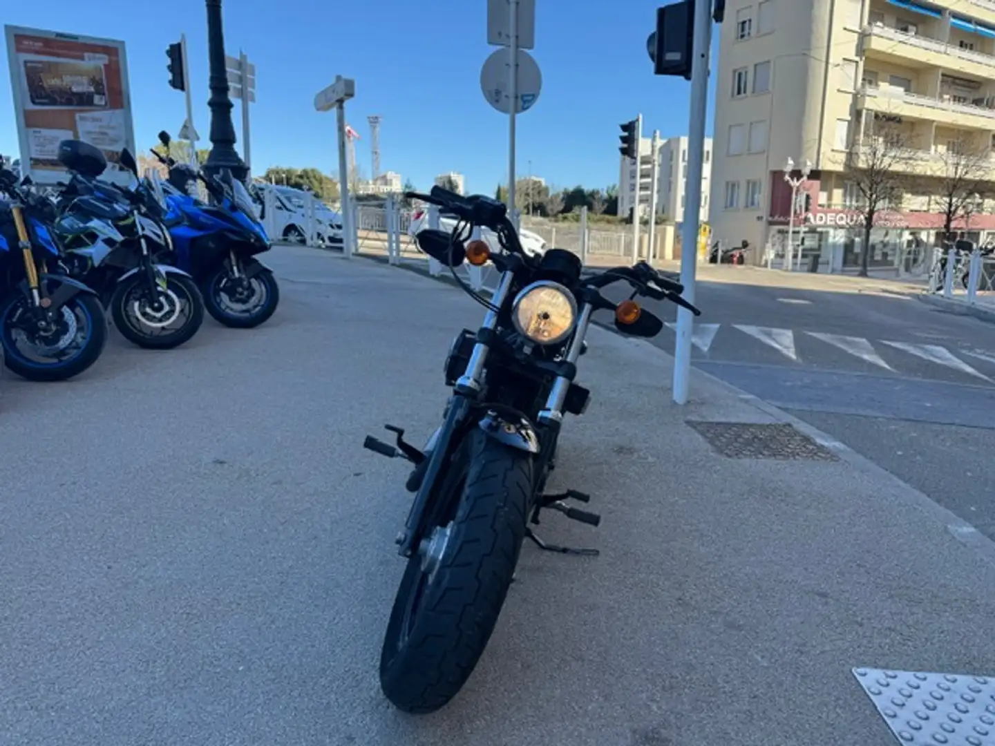 Harley-Davidson Sportster 1200 Noir - 2