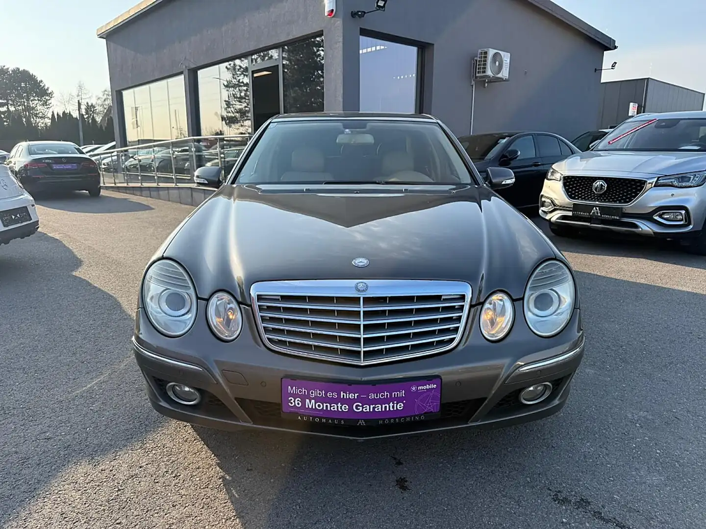Mercedes-Benz E 200 Elegance CDI Aut. Grau - 2