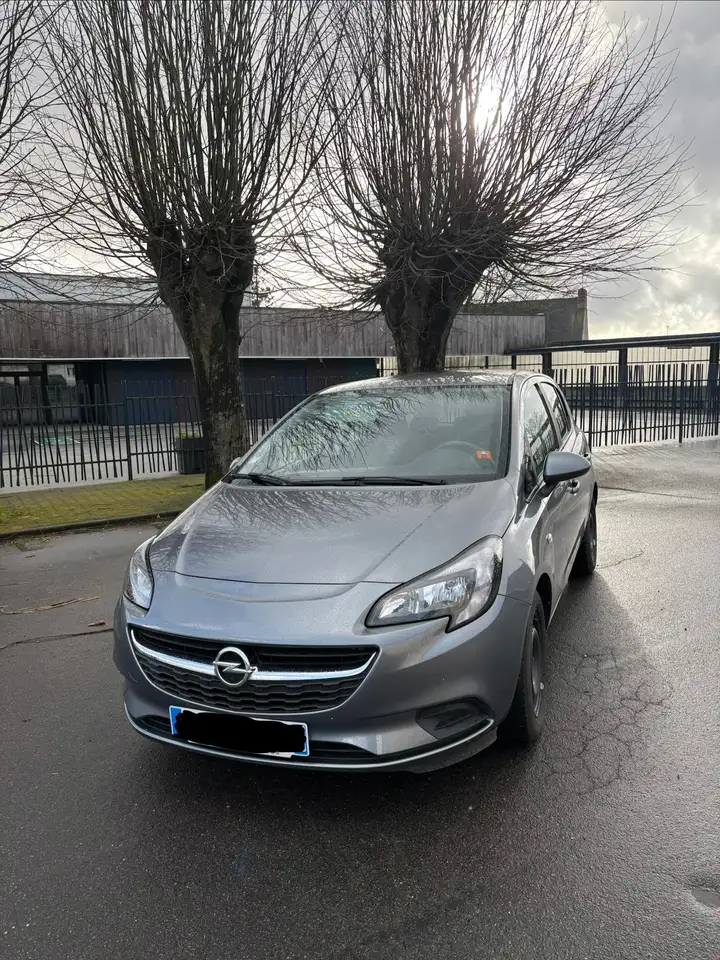 Opel Corsa 1.4 90 ch Edition