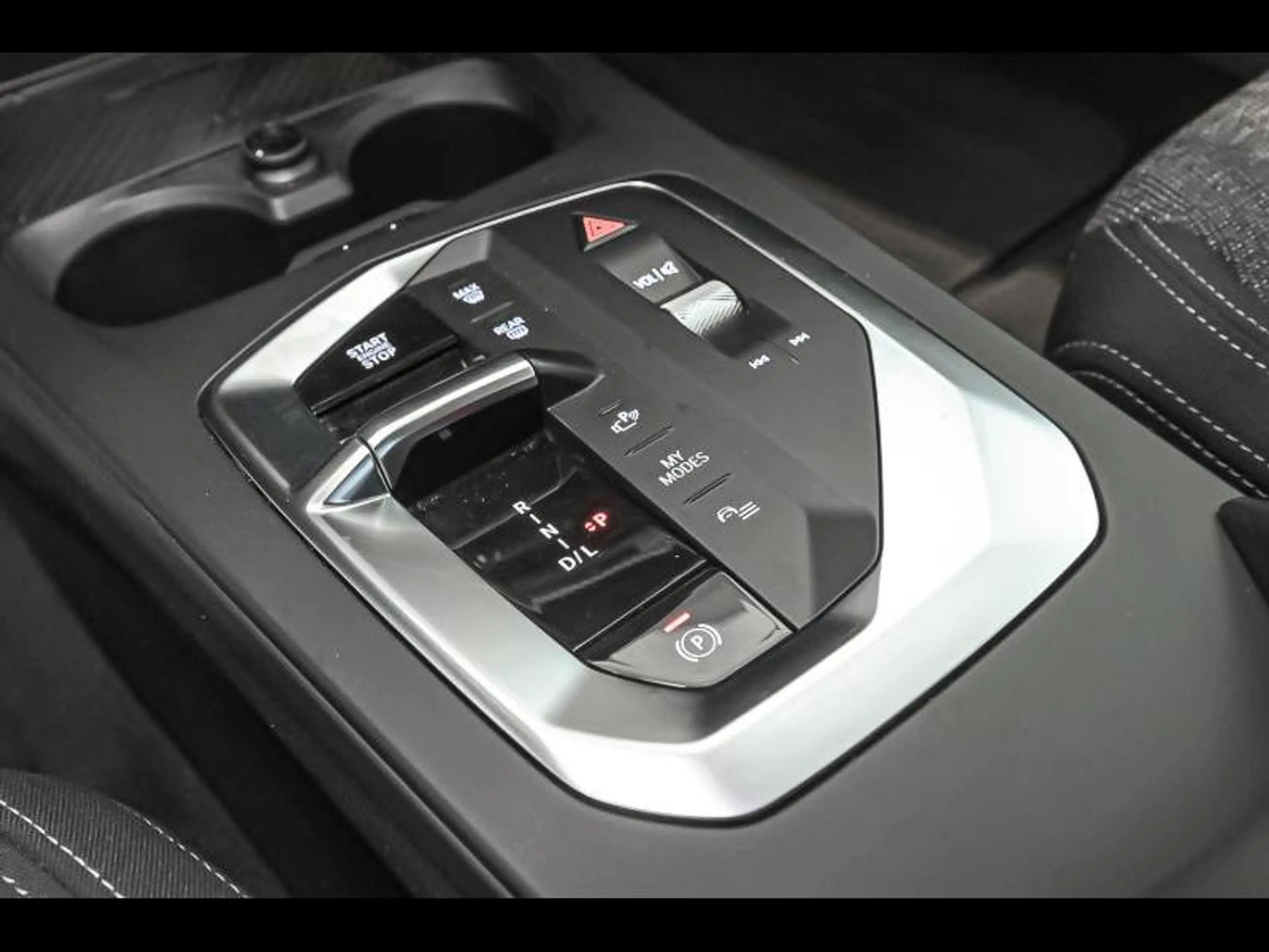 BMW 120 i - M Edition | Dass+ | H&K | Comfort | 360Cam | H — photo 11