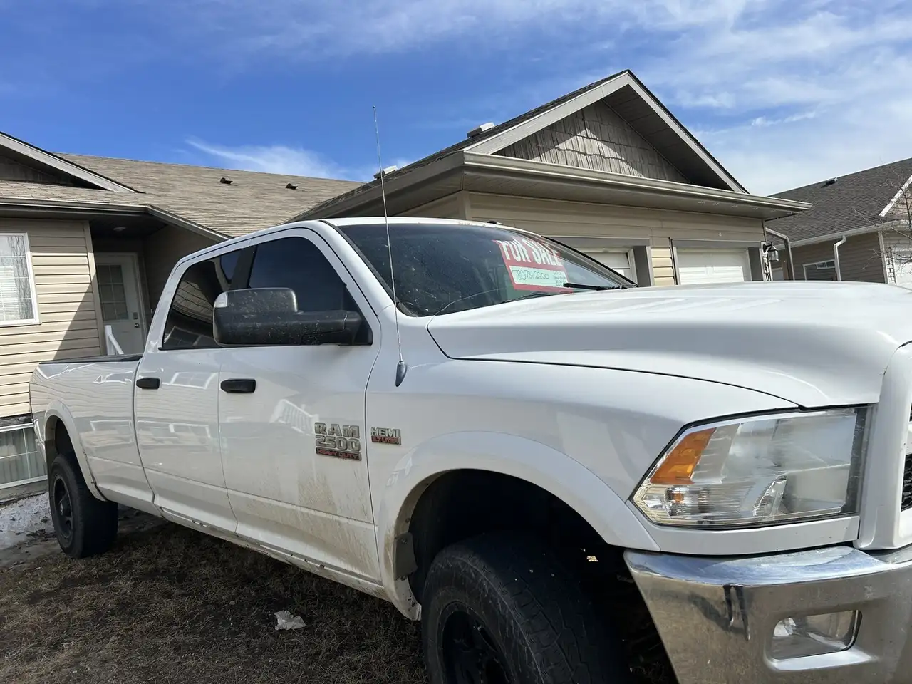 RAM 2500 снимка RAM 2500