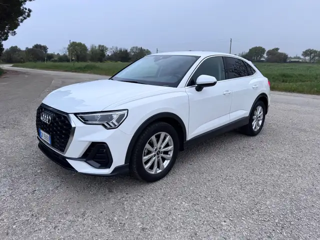 Audi Q3 Q3 SPB 35 TDI S tronic Business Plus