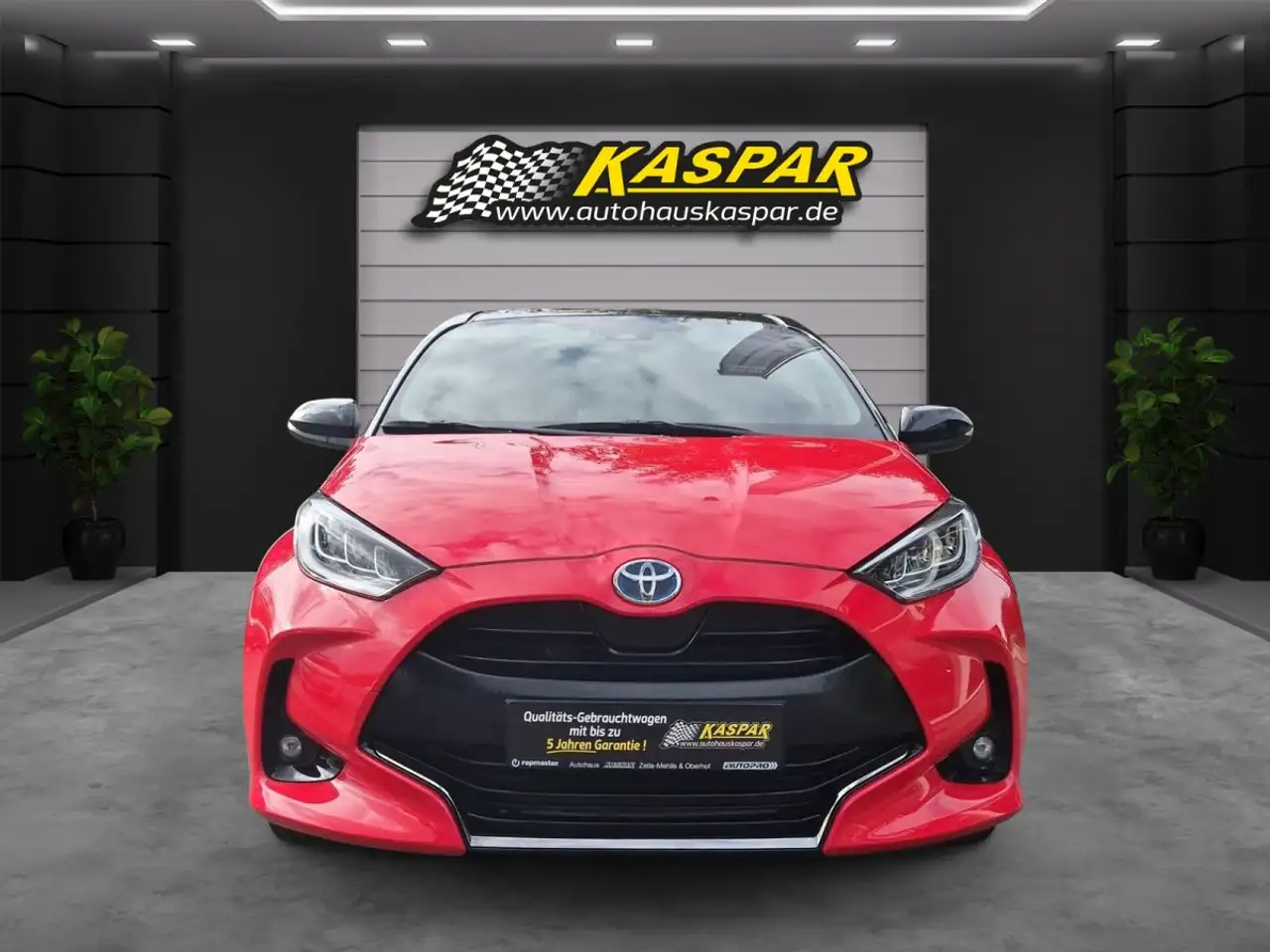 Toyota Yaris Hybrid Premier Edition, HUD/SHZ/CAM/WKR, миниатюра 2