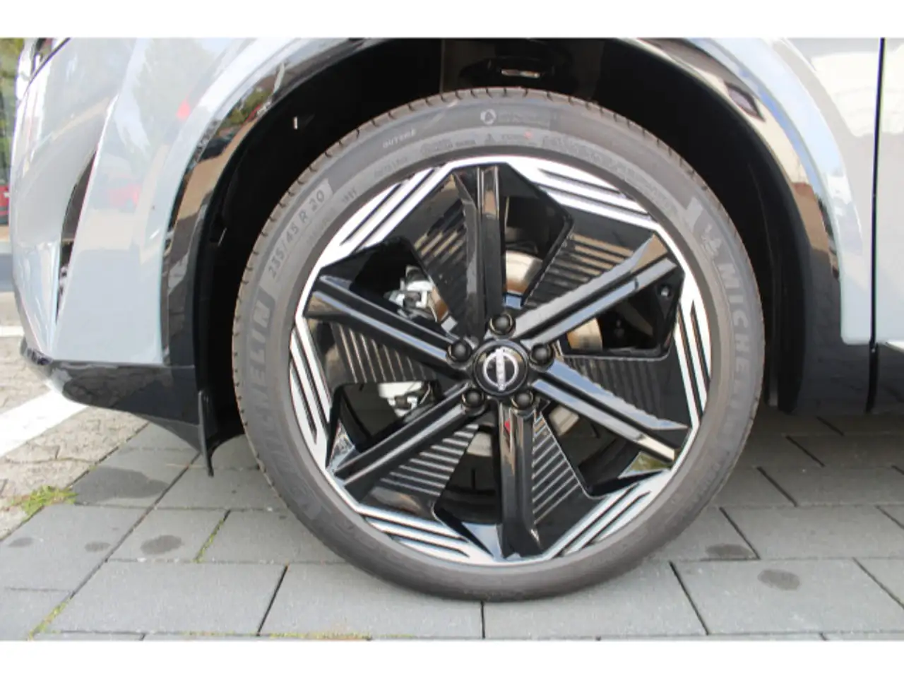 Nissan Qashqai 1.3 DIG-T Tekna+ Automatik 20 Zoll, миниатюра 15