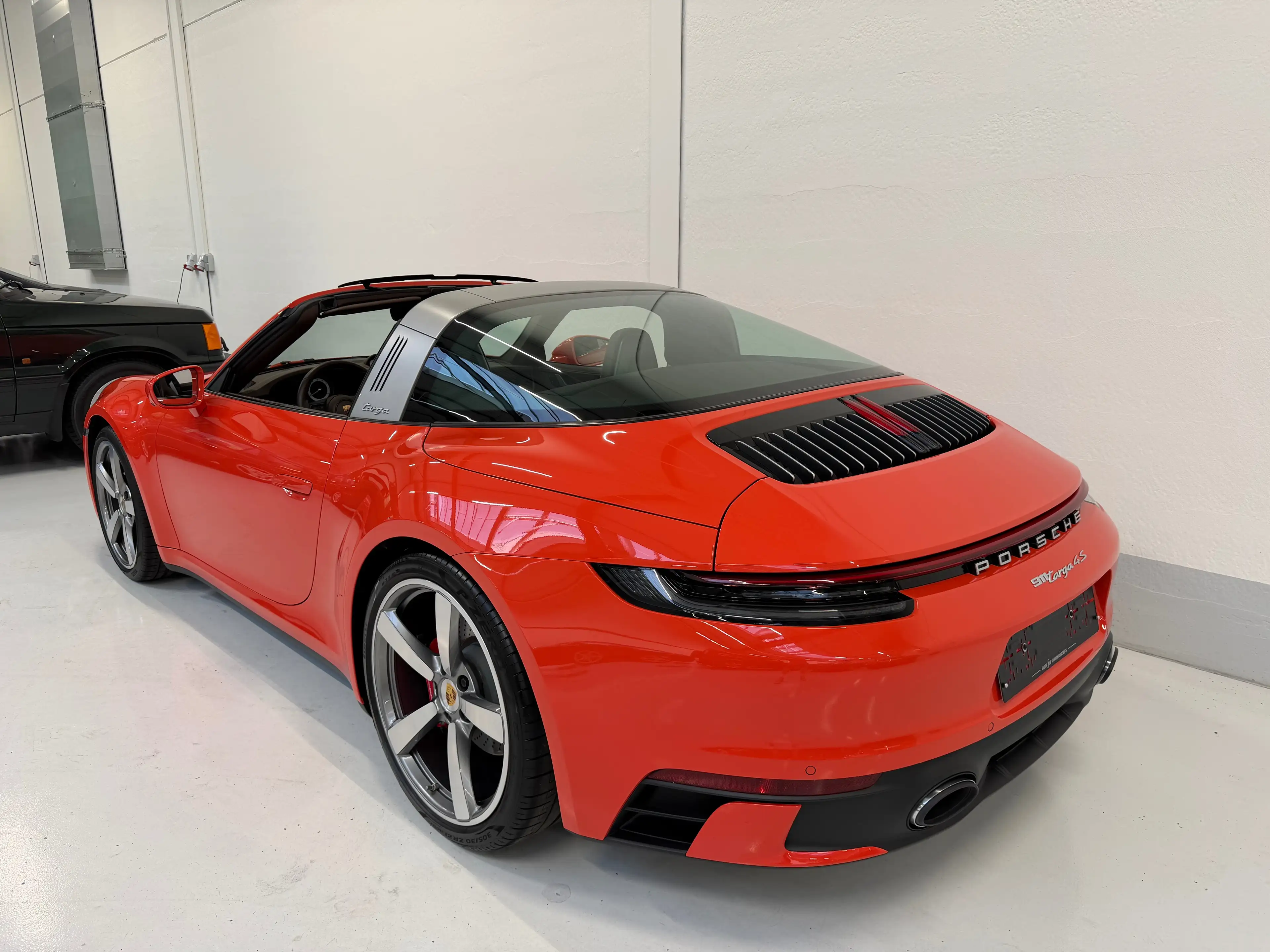 Porsche 911 992 Targa 4S *PTS Lava Orange* — photo 3