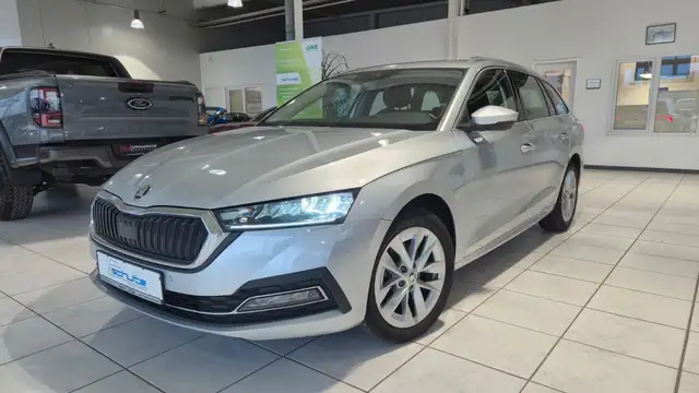 Skoda Octavia Combi Style