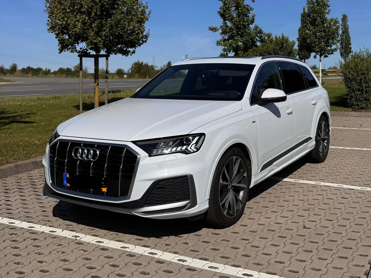 Audi Q7 50 TDI quattro tiptronic S line (7 places) Blanc - 1