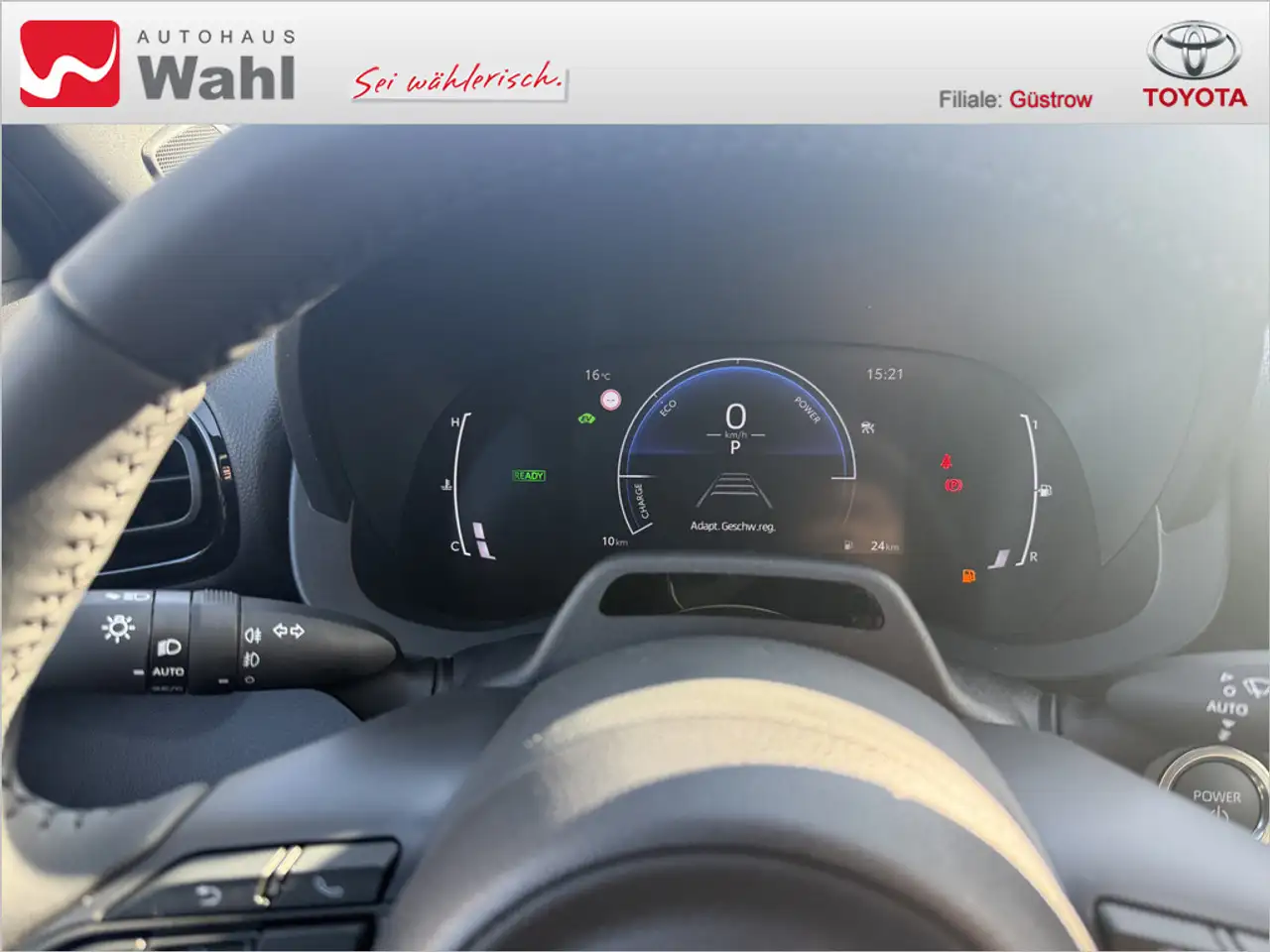 Toyota Yaris Cross 1.5 Hybrid FWD Teamplayer 16
