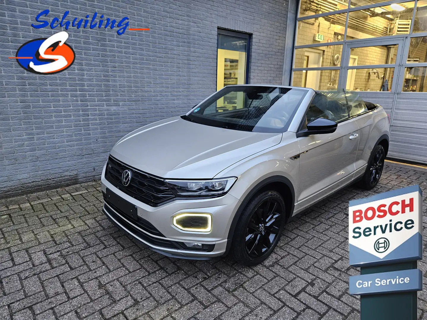 Volkswagen T-Roc Cabrio 1.5 TSI R-Line Inclusief Afleveringskosten Zilver - 1