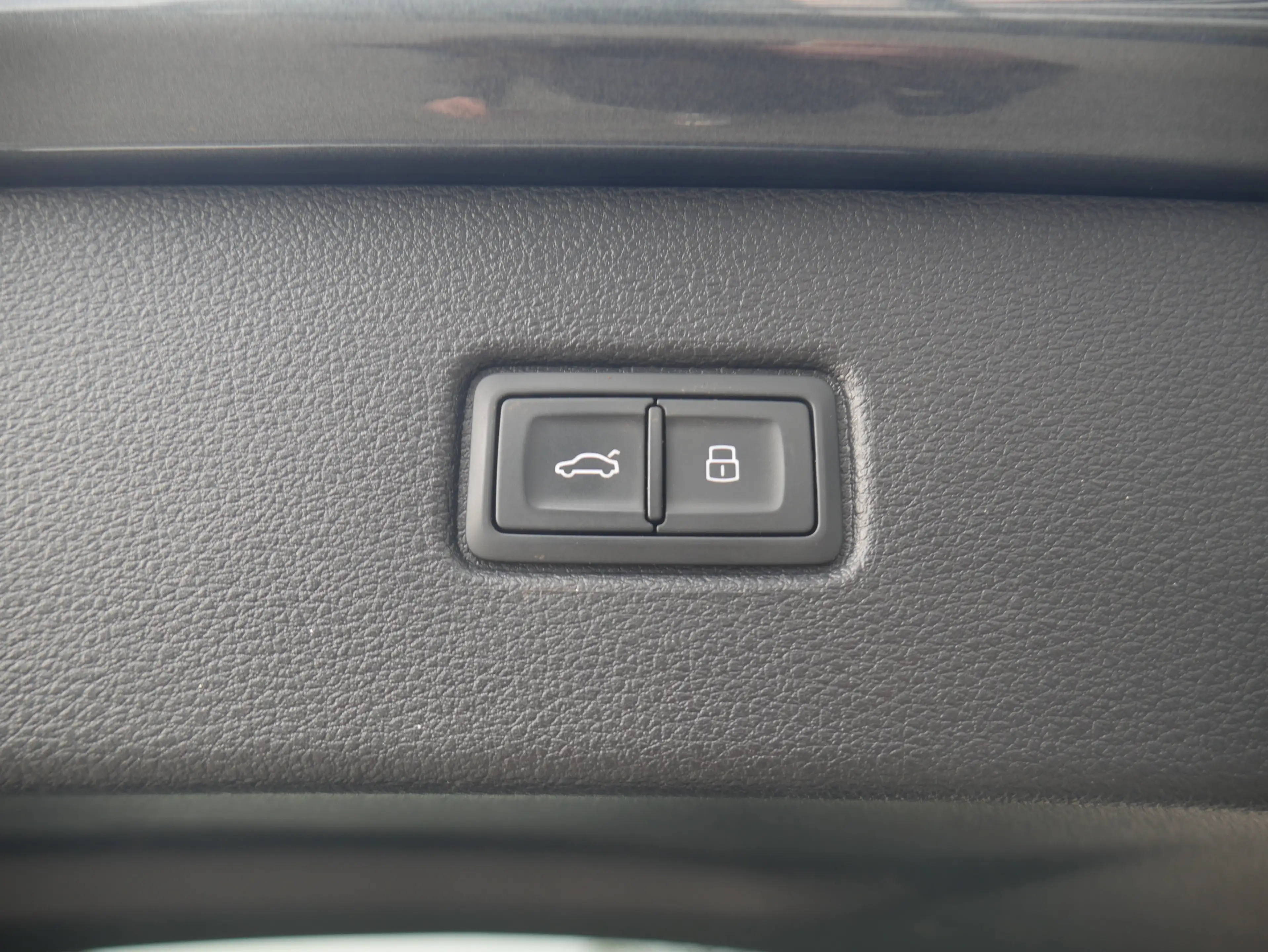 Audi SQ7 4.0 TDI quattro MMI Plus BOSE-Sound Matrix-LED — photo 14
