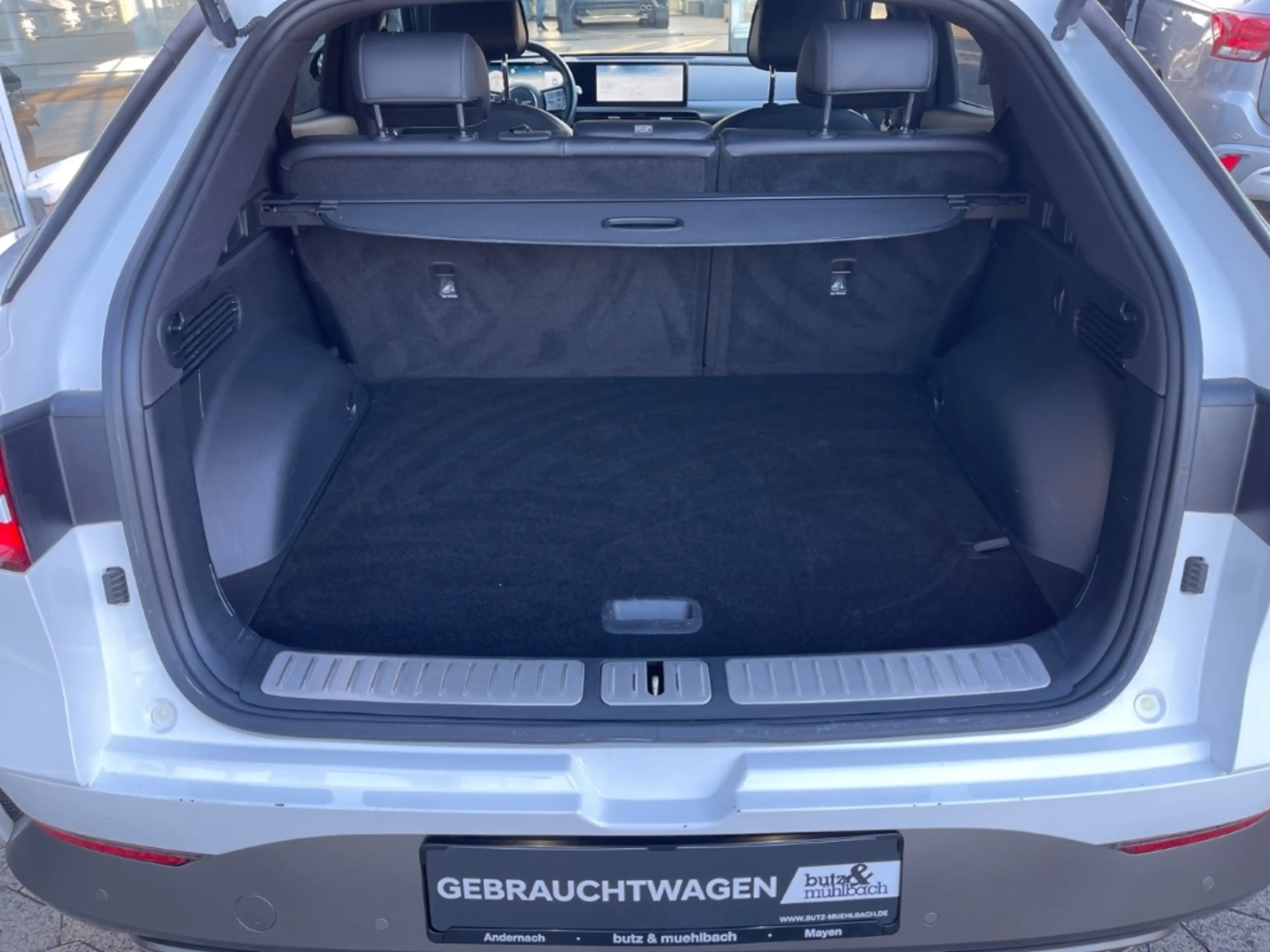 Genesis GV60 Sport Elektro 4WD/El. Heckklappe/Massagesitze/360K — photo 13