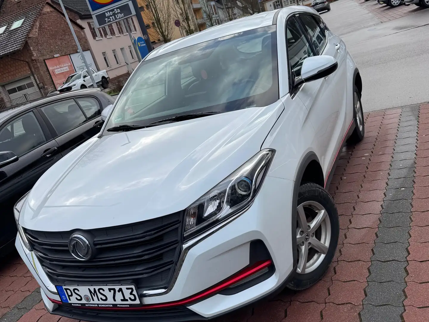 DFSK Fengon 500 Comfort Weiß - 2