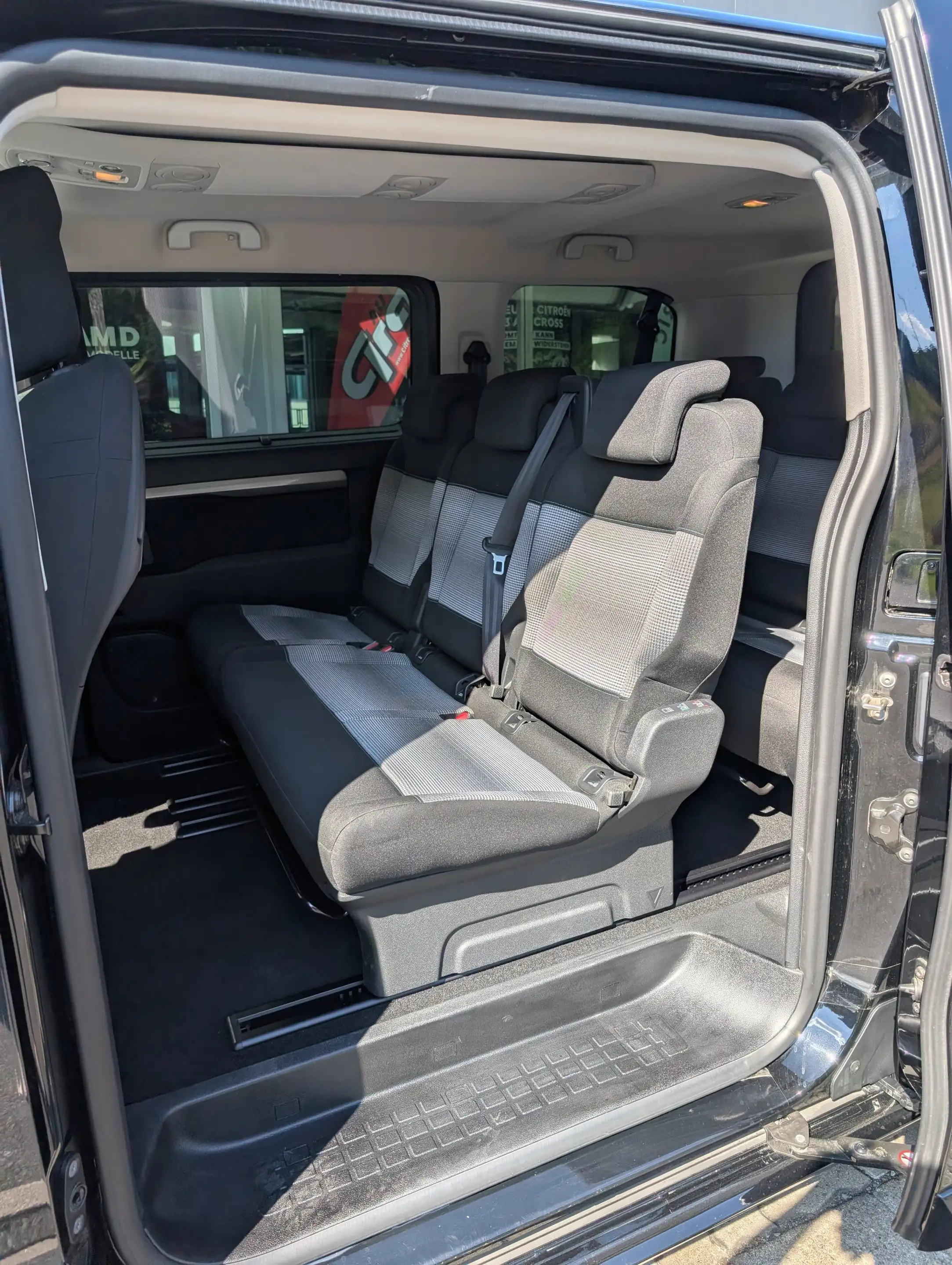 Citroen Spacetourer M BlueHDi 145 EAT8 Feel *SHZ*Xenon*Kamera* — photo 10
