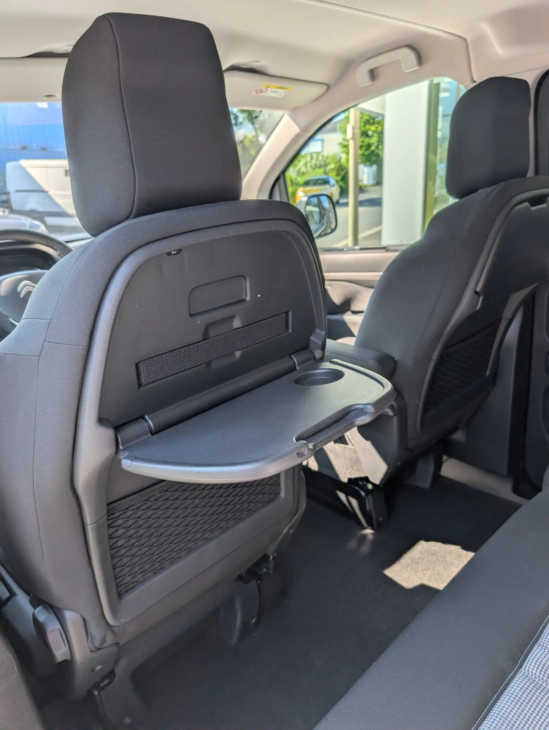 Citroen Spacetourer M BlueHDi 145 EAT8 Feel *SHZ*Xenon*Kamera* — photo 11