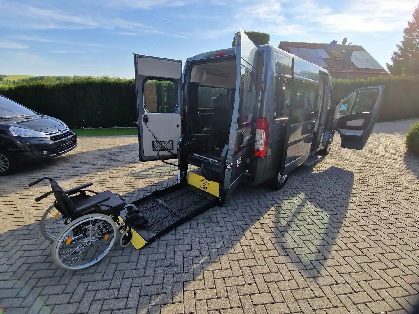 Fiat Ducato 130 L2H2*Behindertengerecht*Passivf*Lift* Gris - 1