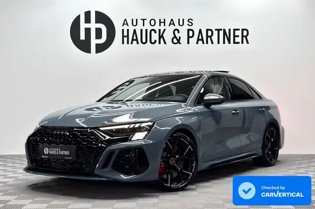 Audi RS3 Lim *B&O*Pano*Matrix*RS AGA*RS Design*ACC