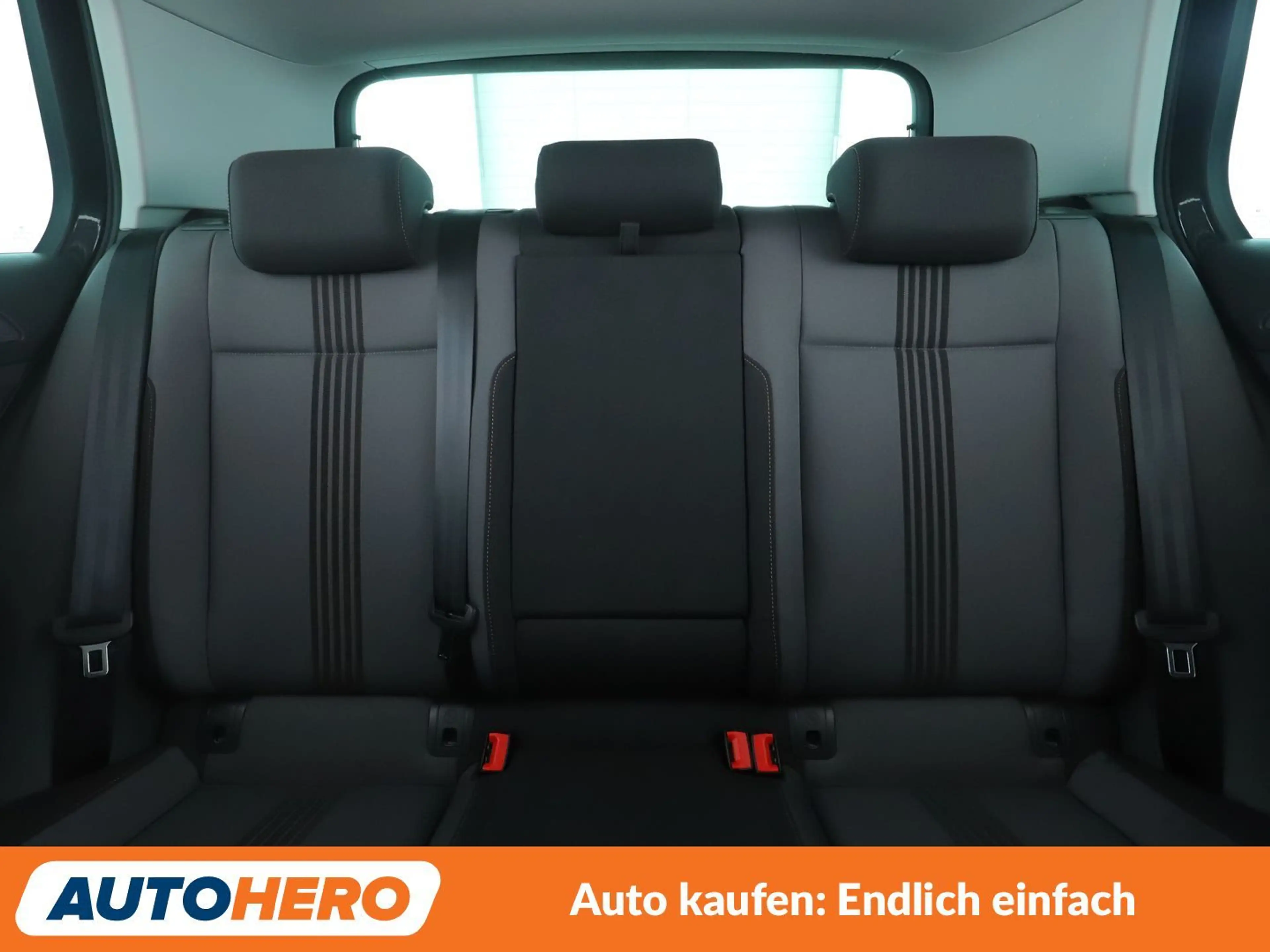 Volkswagen Golf 1.2 TSI Allstar BlueMotion Tech*TEMPO*PDC* — photo 15