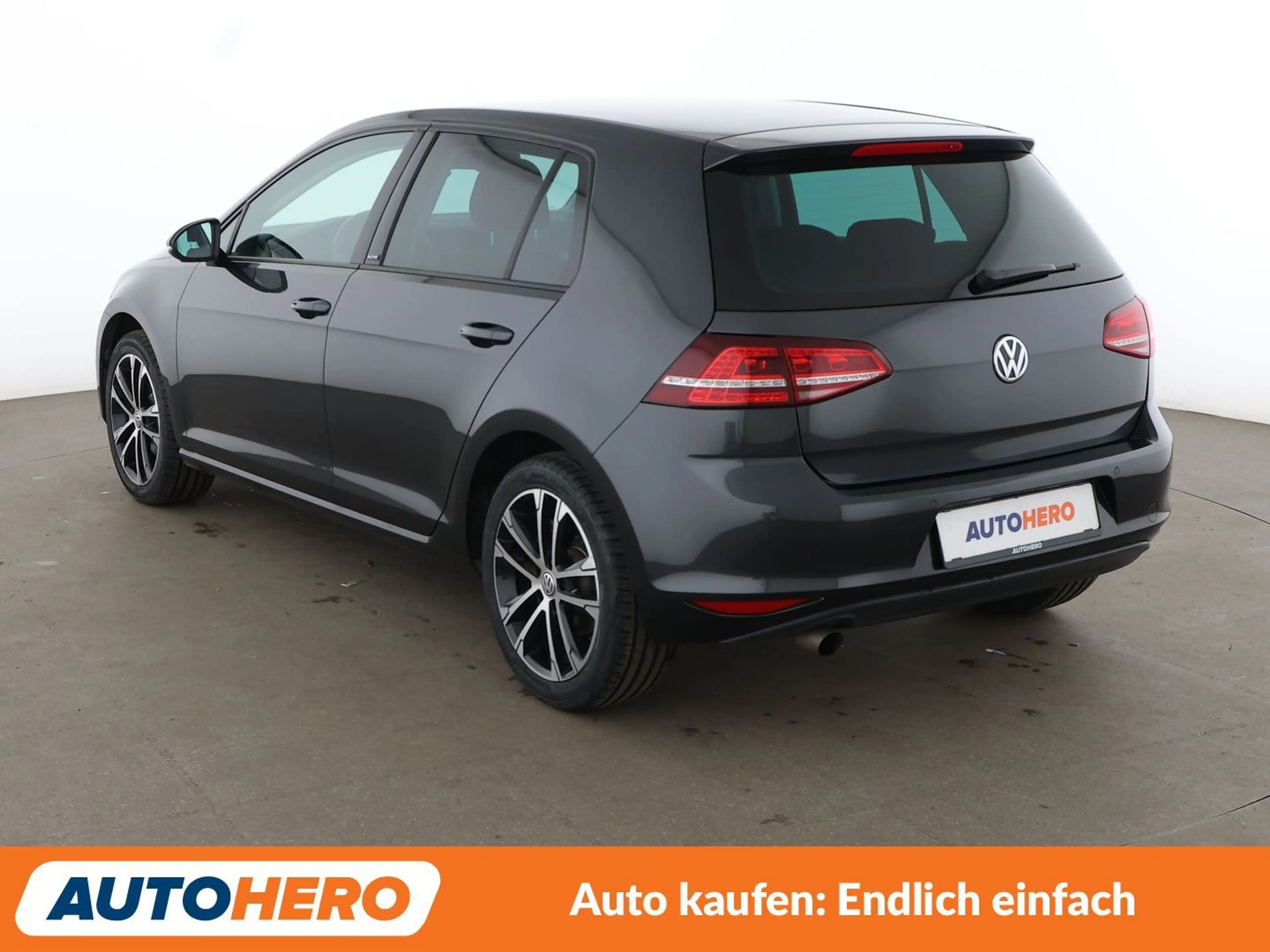 Volkswagen Golf 1.2 TSI Allstar BlueMotion Tech*TEMPO*PDC* — photo 4